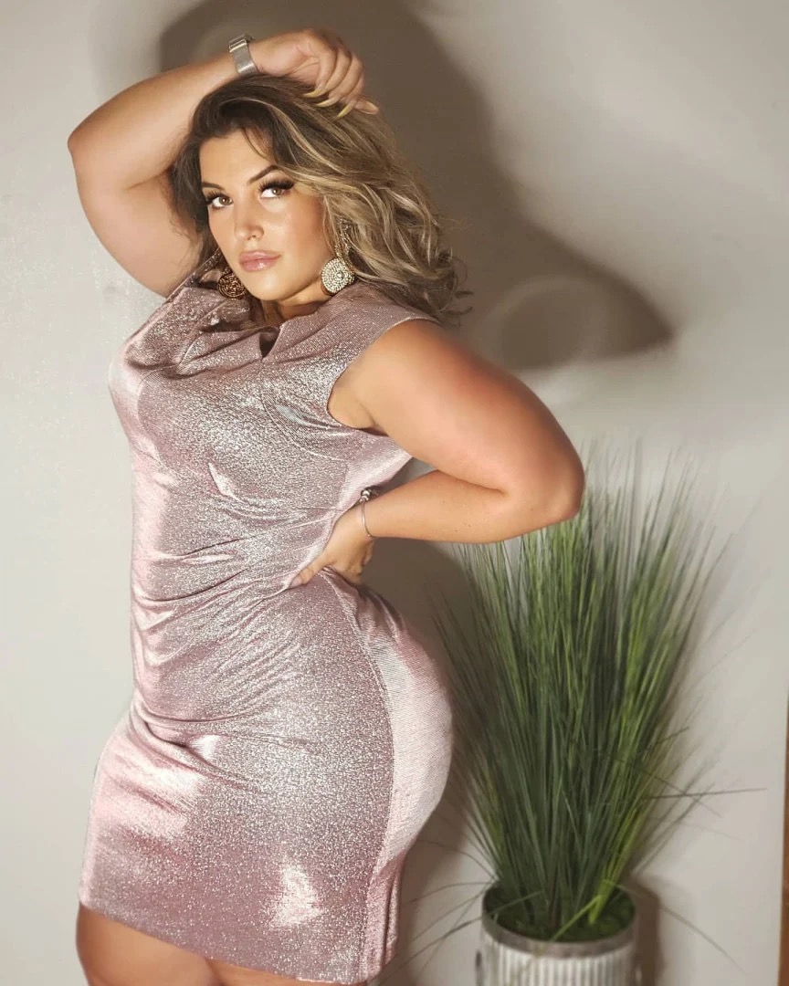 Curvy Girls VIP je účet, který se zaměřuje na krásu ve všech podobách
