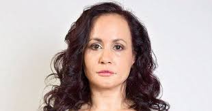 50-letnia Tess Christian, nazywana przez bliskich “Mona Lisą”, od blisko 40 lat się nie uśmiecha