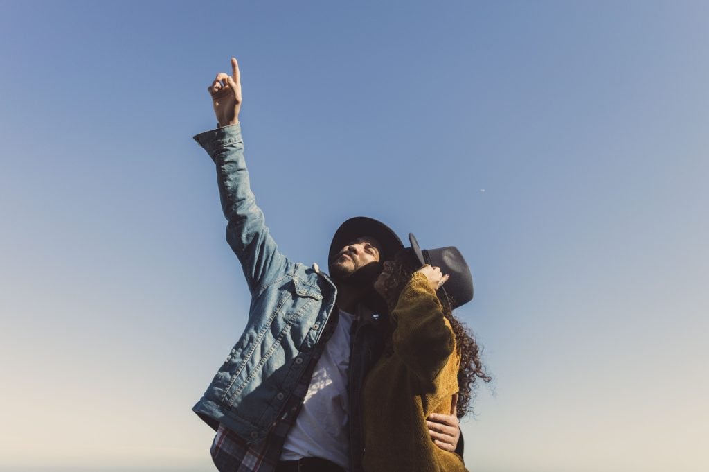 9 Small Relationship Habits That Can Make a Big Difference