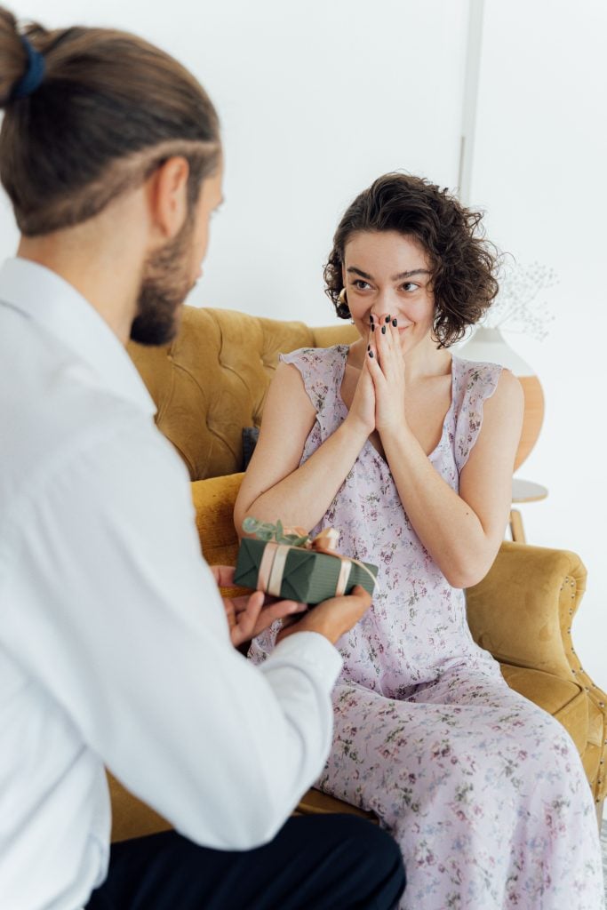 9 Small Relationship Habits That Can Make a Big Difference