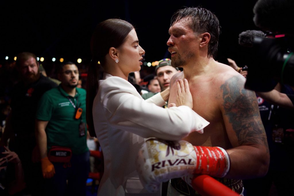 Дружина і головна опора українського чемпіона: як виглядає Катерина Усик і що про неї відомо