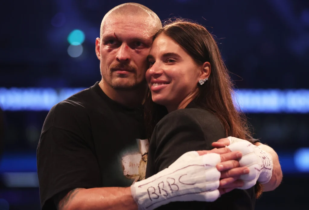 Дружина і головна опора українського чемпіона: як виглядає Катерина Усик і що про неї відомо